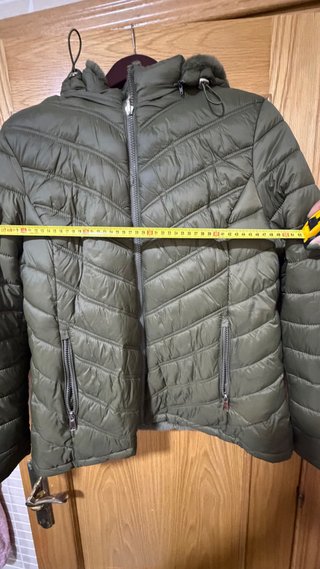 Chaqueta acolchada verde