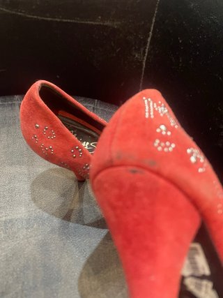 Zapatos de tacón Miss Sixty rojos con pedrería