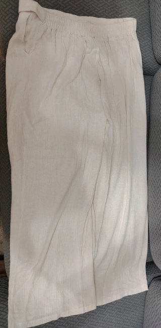 Pantalón de lino blanco