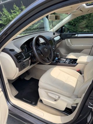 Volkswagen Touareg 2012