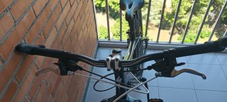 Bicicleta de Montaña Specialized Negra