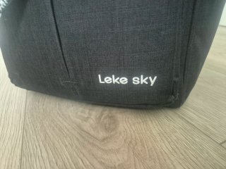 Mochila Leke Sky Negra con Estampado Flechas