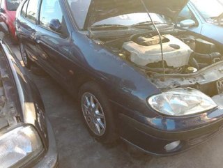 Renault 362604 faro antiniebla 7701040680 megane i
