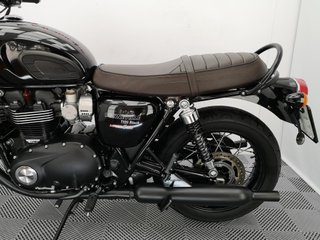 TRIUMPH BONNEVILLE T120 BLACK 2020 33213 kms.