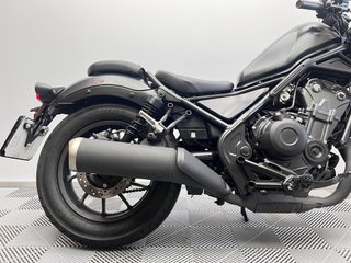 HONDA CMX 500 REBEL 2025 6890 kms.