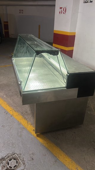 Vitrina expositor cristal y metal