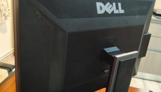 Pantalla Dell Negra