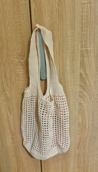 Bolso de playa de punto beige