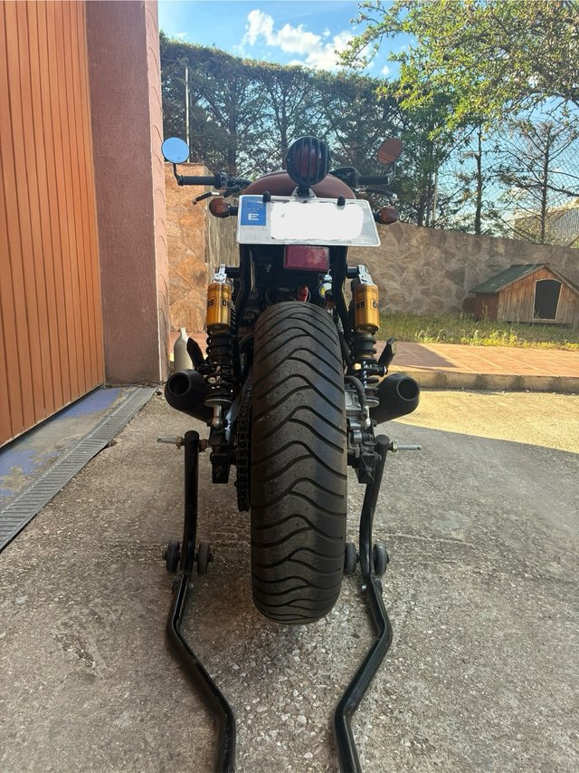 Honda CB 750 Scrambler