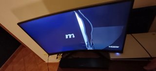 Monitor MSI para piezas con caja y cable