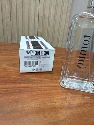 Perfume Tommy Hilfiger Eau de Toilette 100ml