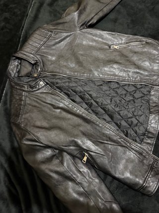 Lote 5 prendas: 3 camperas + 2 jeans Zara