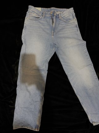Lote 5 prendas: 3 camperas + 2 jeans Zara
