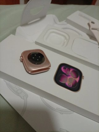 Apple Watch Series 11 GPS + Cellular