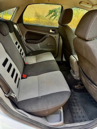 Ford Focus 2010