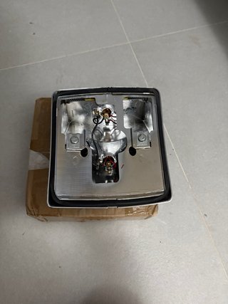 Faro LED Vespa 200 y piloto trasero no led