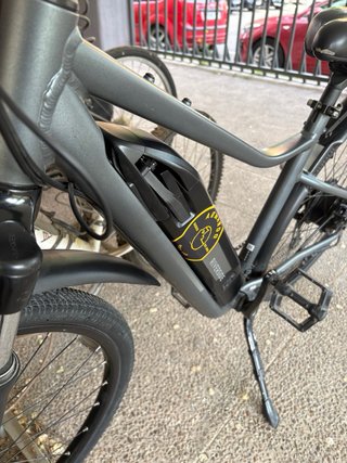 Bicicleta Eléctrica Negra