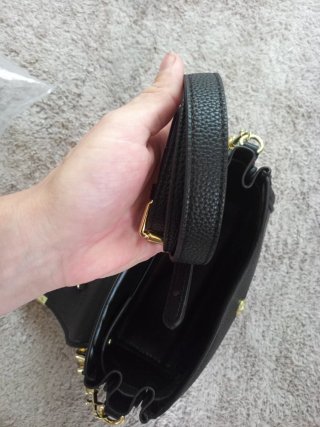 Bolso Versace Negro y Dorado