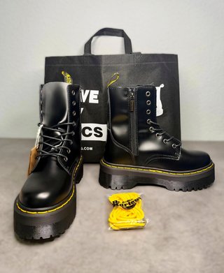 Botas Dr. Martens Negras