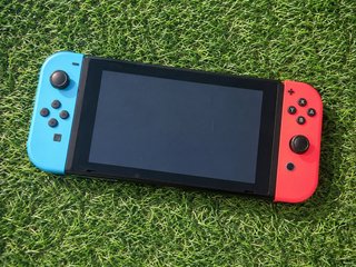 Nintendo Switch Azul y Rojo