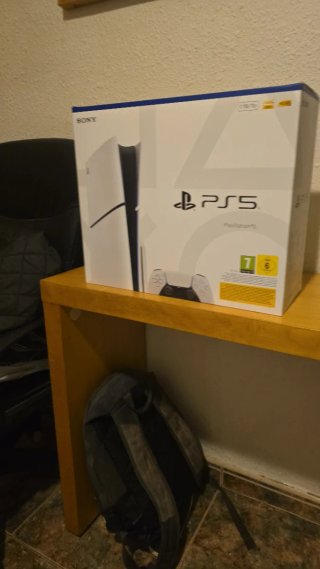 PlayStation 5 Slim Disco de 1tb con 3 meses de uso