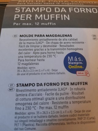 Dos bandejas de horno Magdalenas/Muffins.