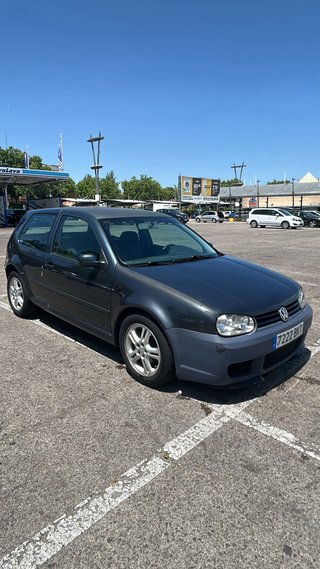 Volkswagen Golf 2002