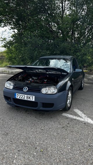 Volkswagen Golf 2002