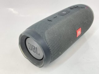 altavoz portatil bluetooth jbl charge essential