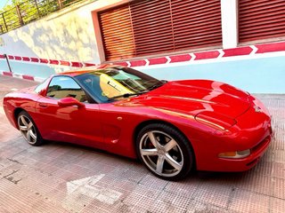CORVETTE “50” Aniversario 5.7 V8 NACIONAL 2004