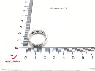anillo oro 18k con piedra con diamante