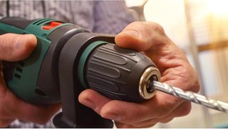 Bosch Taladro percutor EasyImpact 630 W