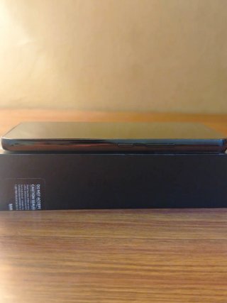 Samsung Galaxy S22 5G (128GB) Nero in ottime condizioni (10/10)