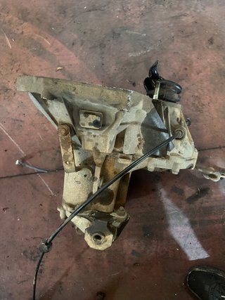 CAJA CAMBIOS SEAT MARBELLA