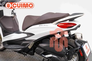 PIAGGIO BEVERLY 300 HPE