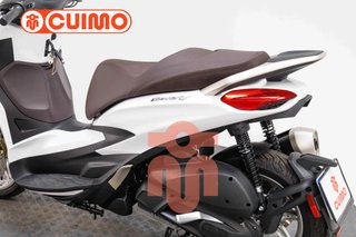 PIAGGIO BEVERLY 300 HPE