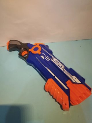 Lote 2 Pistolas Nerf Elite y Blaze