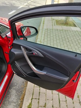 NACIONAL Opel Astra 110cv FULL EQUIPO – IMPECABLE
