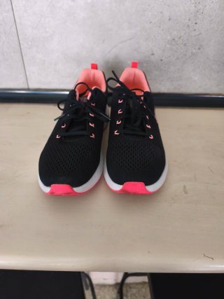 Skechers Zapatillas Negras y Rosas