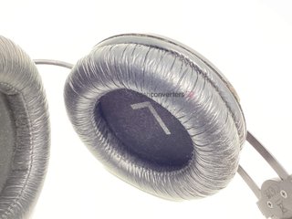 diadema akg k52