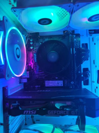PC Gaming Ryzen 3 3200G + GTX 1660