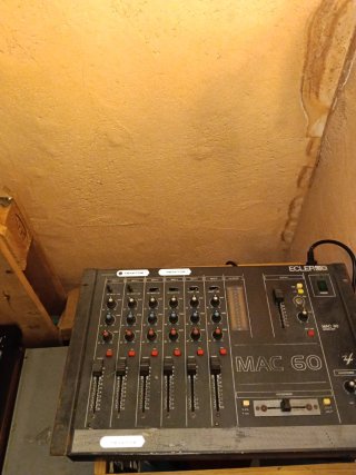 Mesa DJ Ecler MAC 60