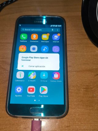 2 Samsung S6 (batería a cambiar, 1 conector falla)