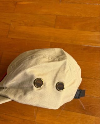 Gorra Supreme Beige