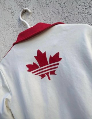 Casaco Adidas Originals Materials of the World