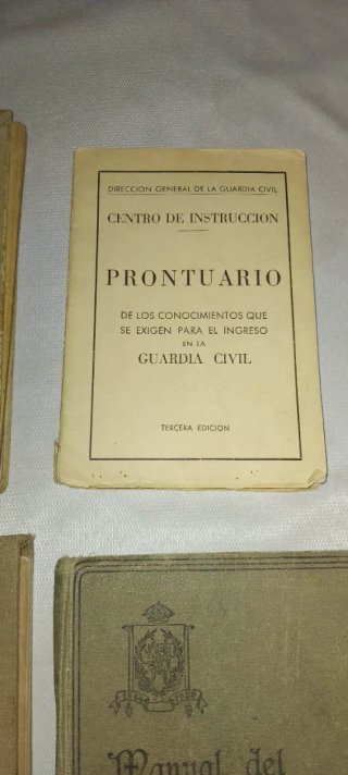 4 libri antichi della Guardia Civil