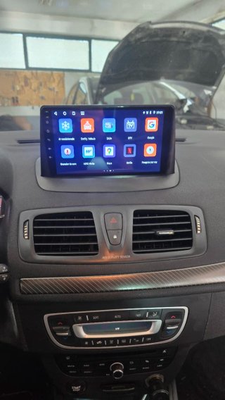 Rádio Renault Megane 3 Android 14 + GPS + Carplay