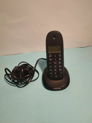 Lote 3 Teléfonos Inalámbricos Motorola y Gigaset