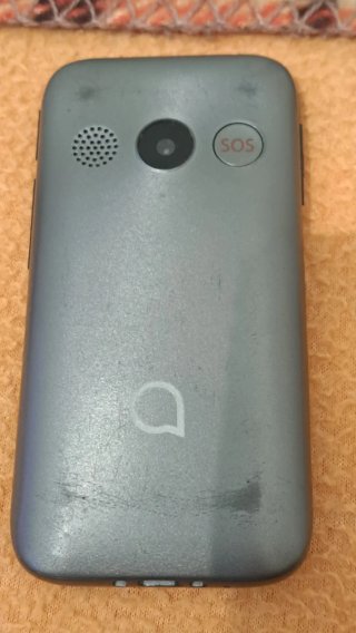 Teléfono movil alcatel