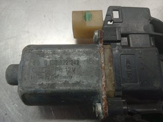 MOTOR ELEVALUNAS DELANTERO IZQUIERDO IVECO DAILY